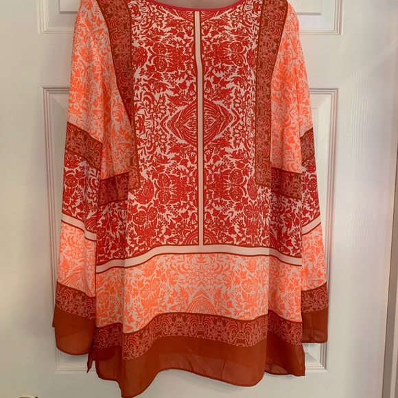 Vince Camuto Tops - Vince Camuto Women's Blouse size 1X